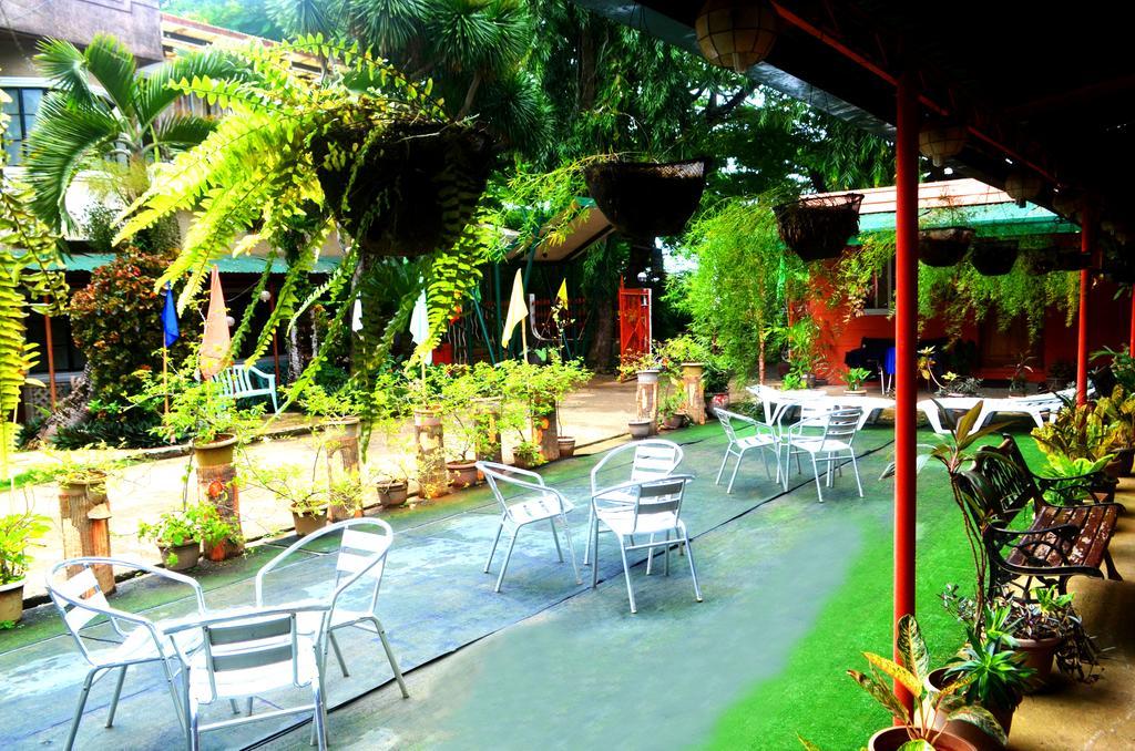Airportside Inn Puerto Princesa Exterior foto