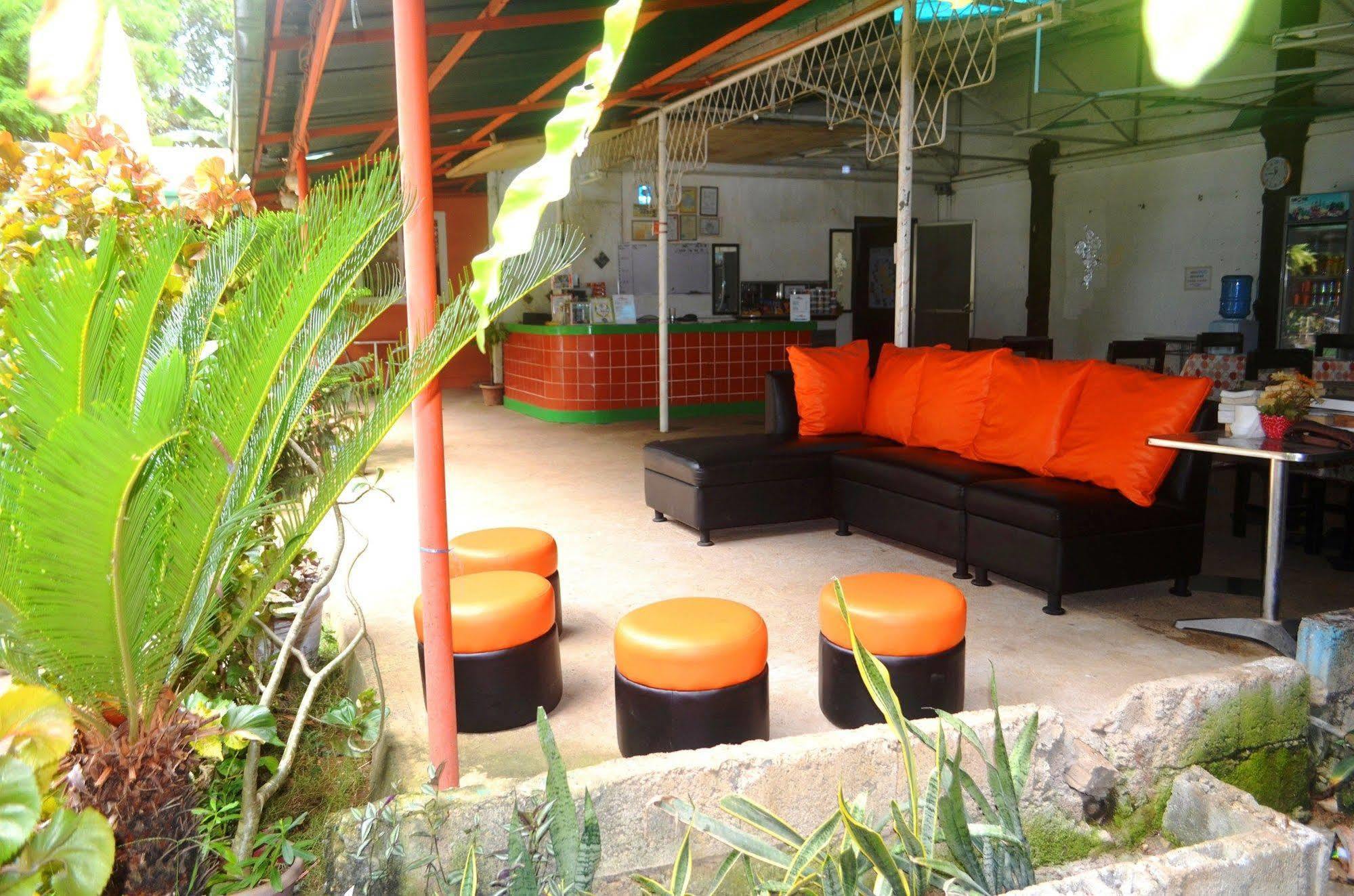 Airportside Inn Puerto Princesa Exterior foto