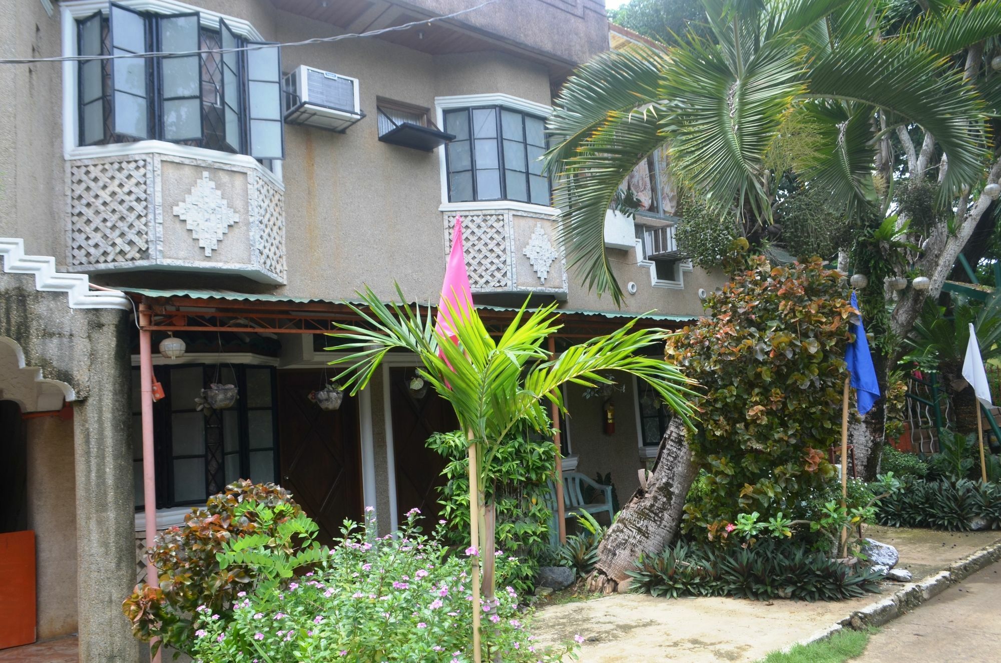 Airportside Inn Puerto Princesa Exterior foto